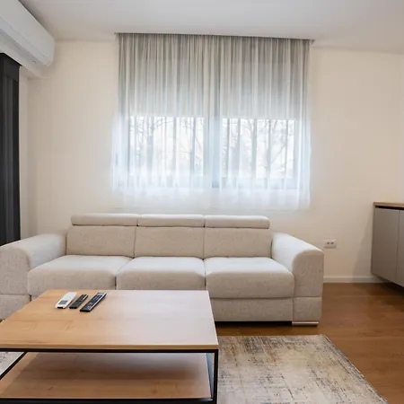Apartment Nova *
