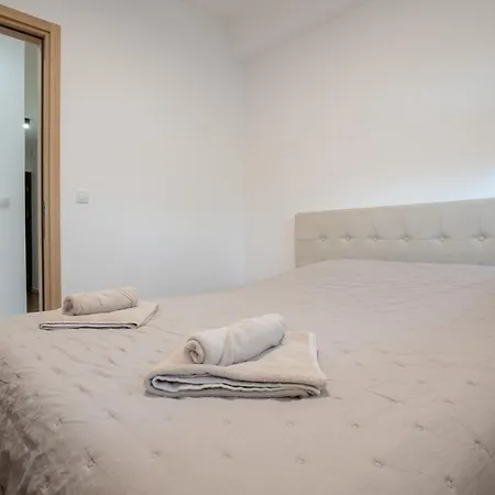 Nova Apartment *
