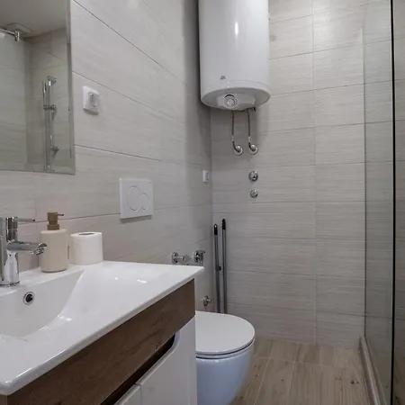 Apartment Nova *