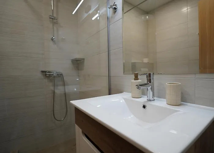 Nova * كرالييفو